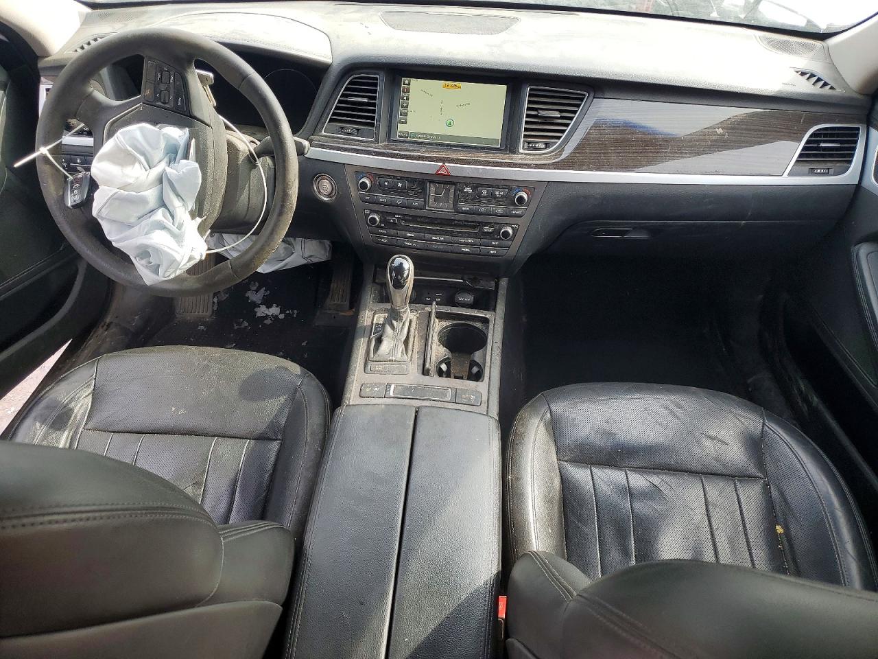 Hyundai Genesis 3.8l