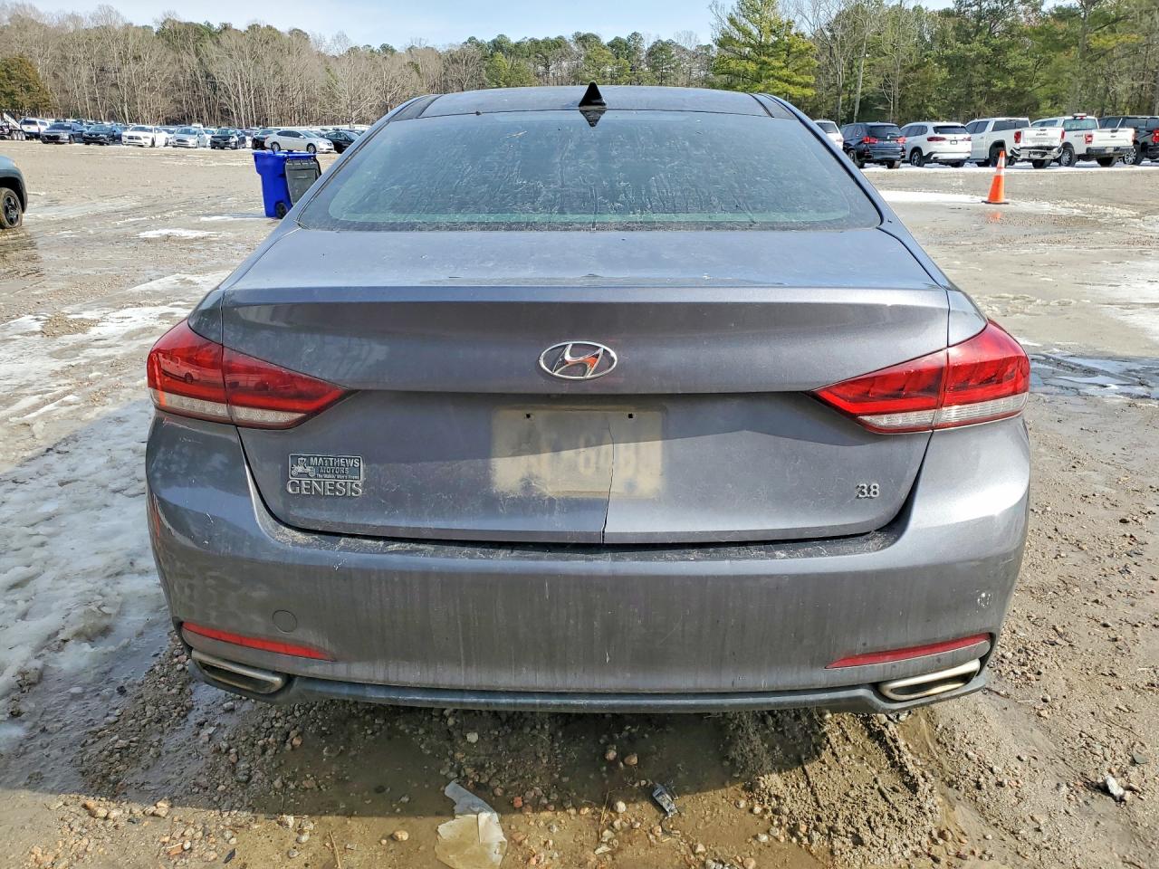 Hyundai Genesis 3.8l