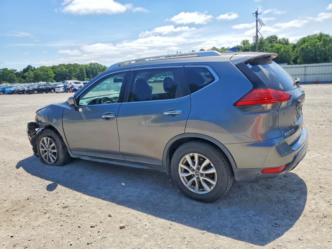 Nissan Rogue Sv