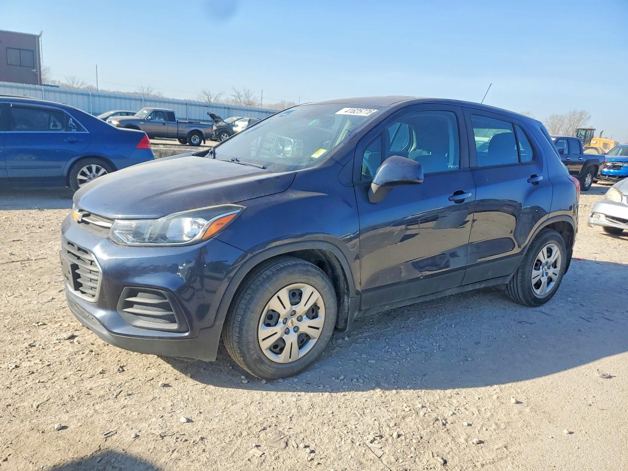 Salvage Chevrolet Trax Image