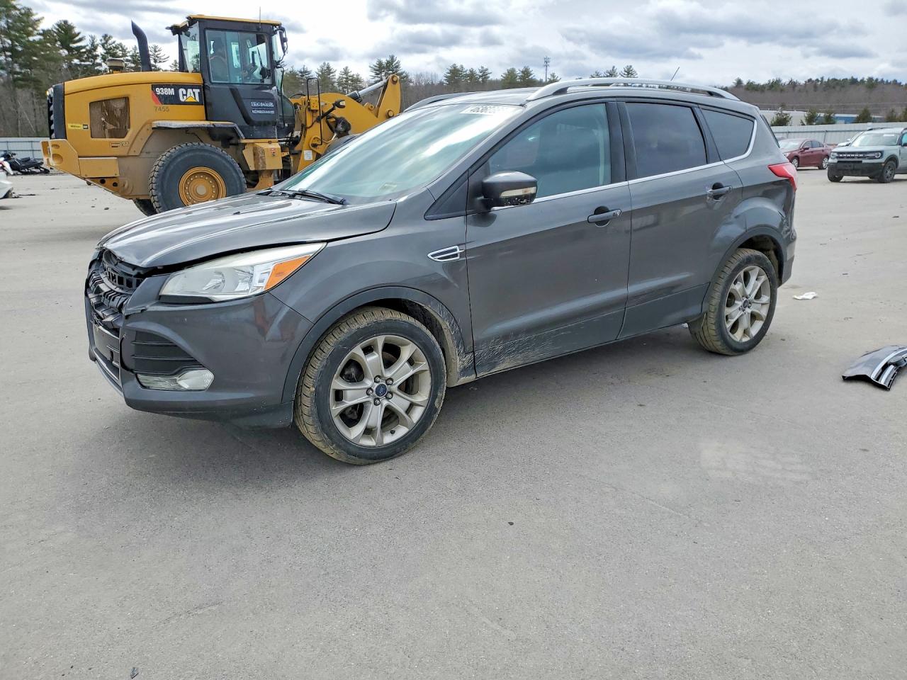 Salvage Ford Escape Image