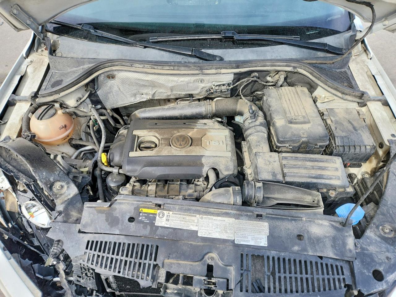 Volkswagen Tiguan S