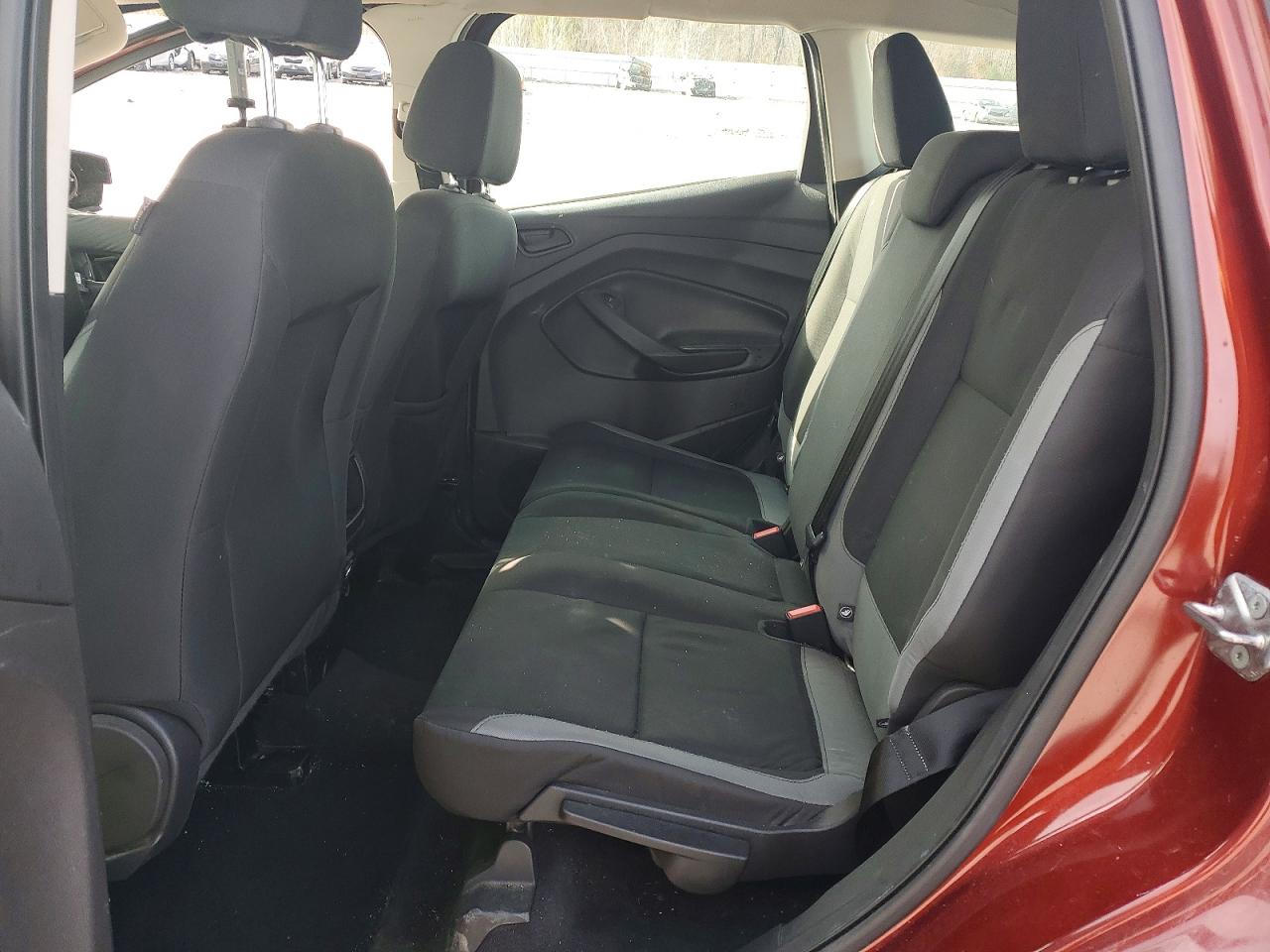 Ford Escape S