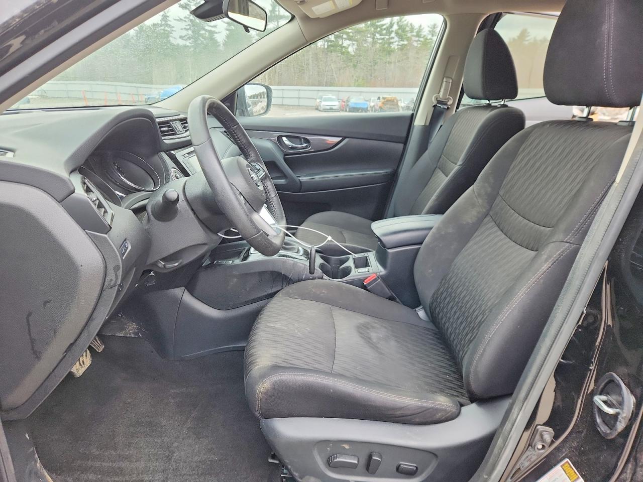 Nissan Rogue Sv