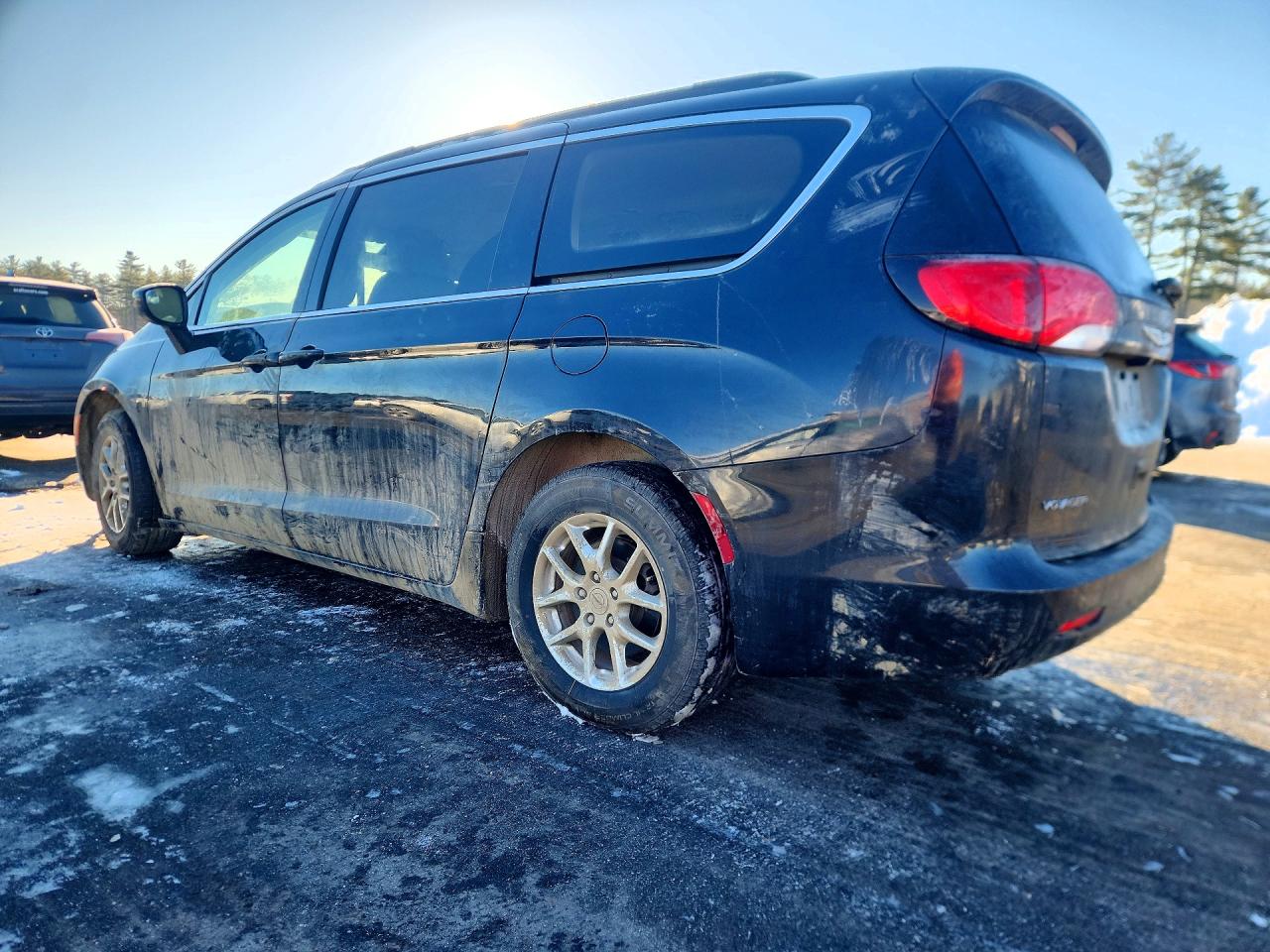 Chrysler Minivan Lxi