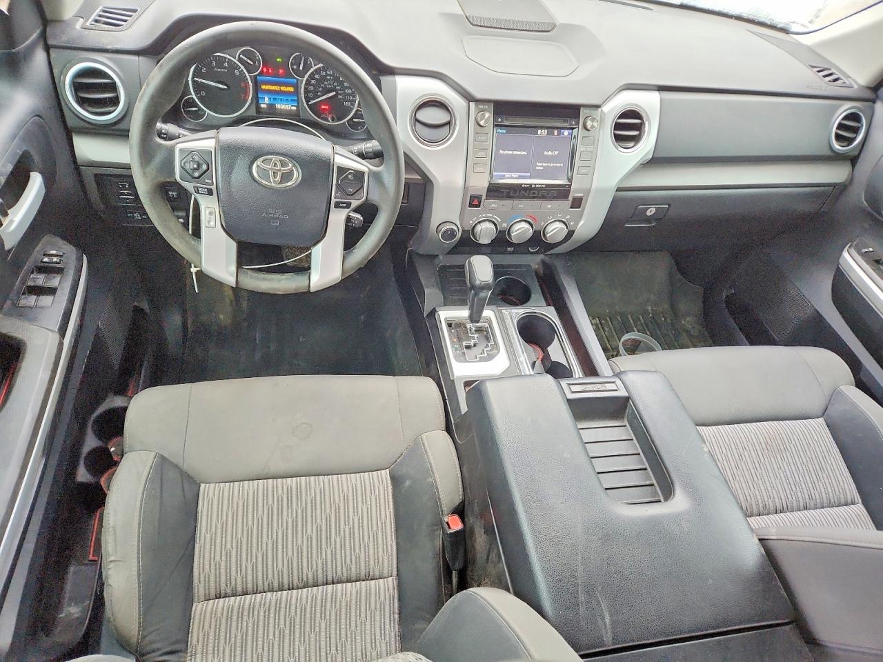 Toyota Tundra Crewmax Sr5