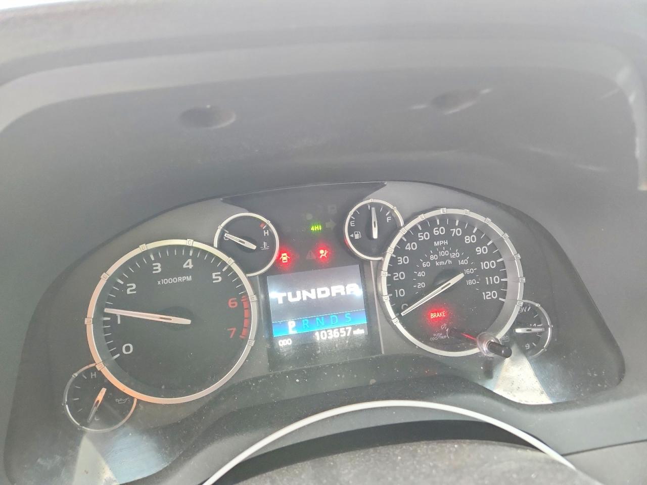 Toyota Tundra Crewmax Sr5