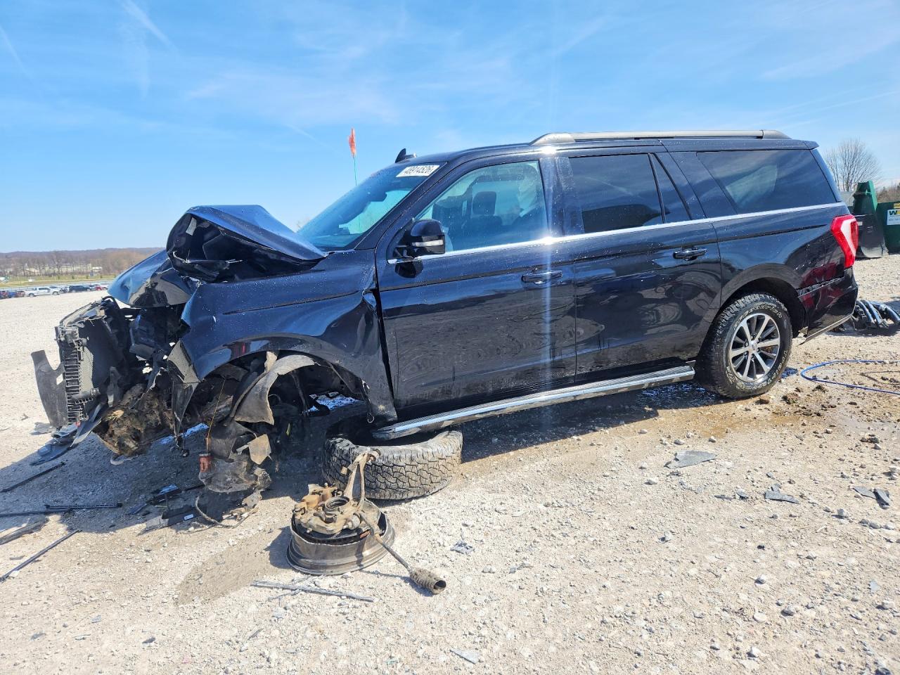 Salvage Ford Expedition Image