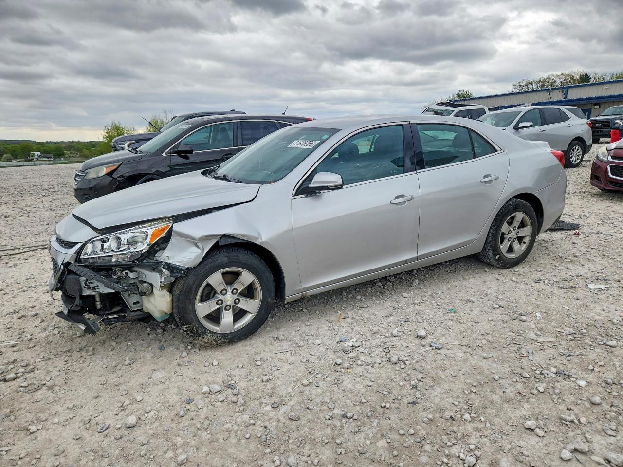 Salvage Chevrolet Malibu Image