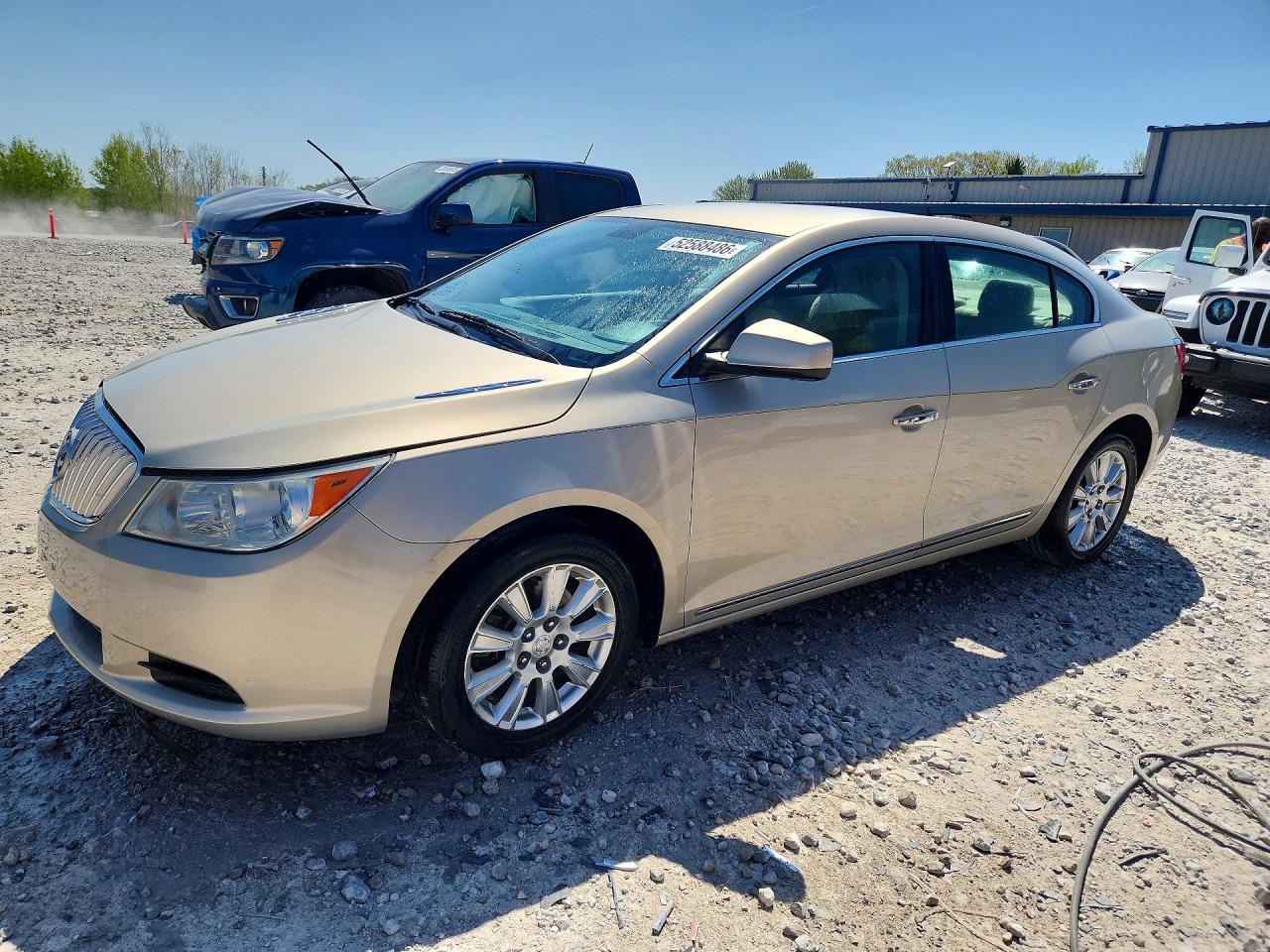 Salvage Buick LaCrosse Image