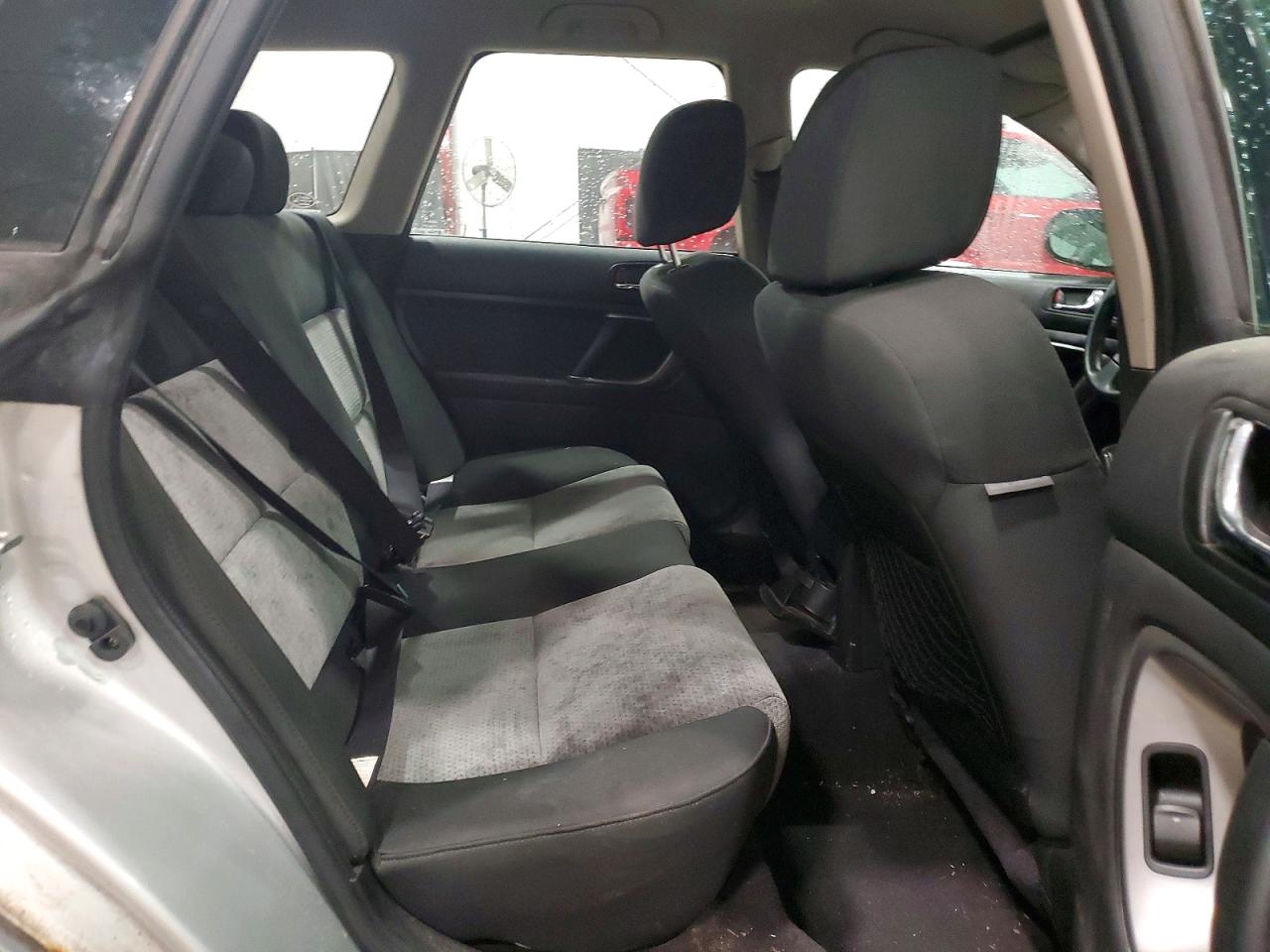 Subaru Legacy Outback 2.5i