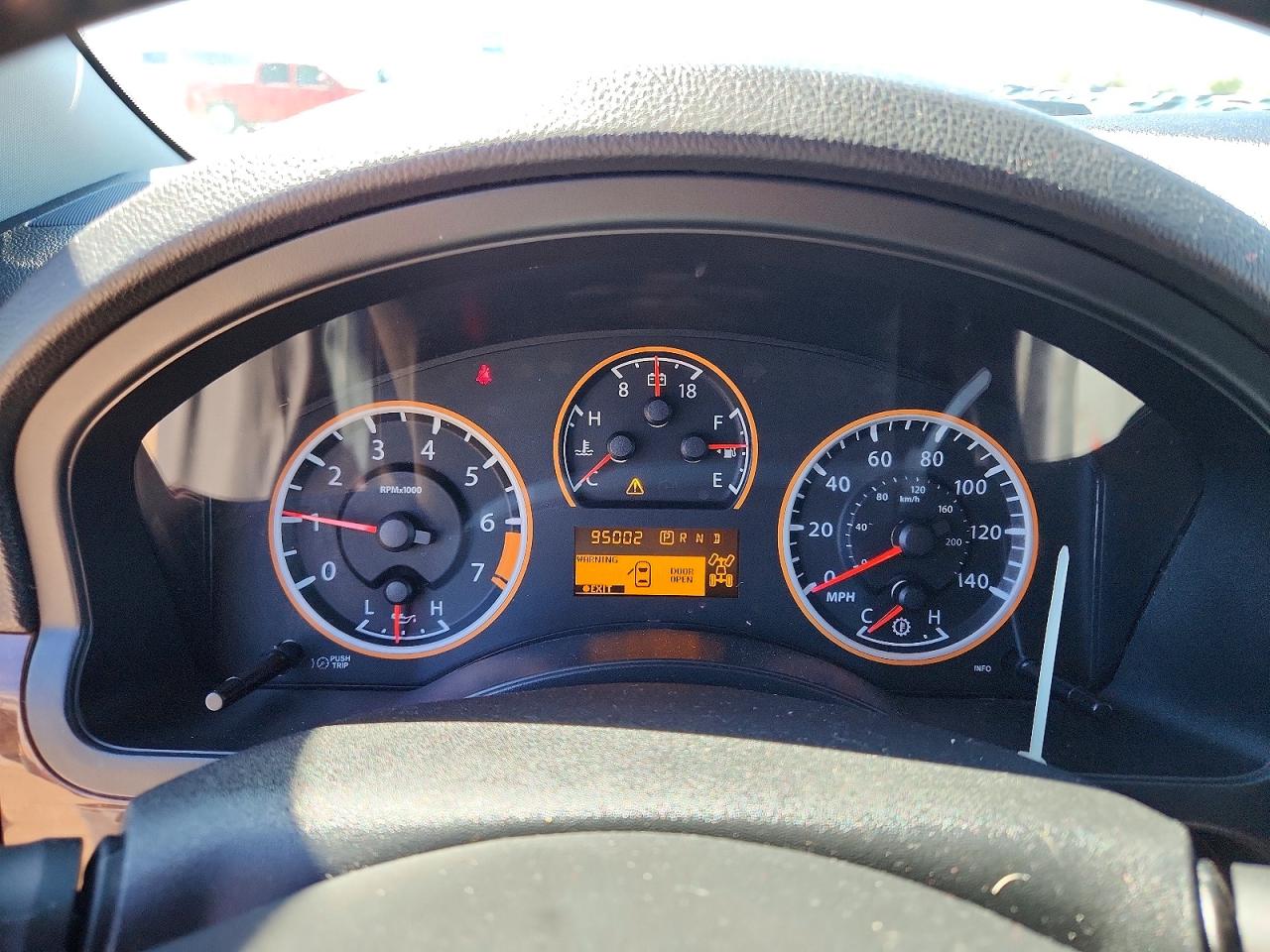 Nissan Armada Platinum