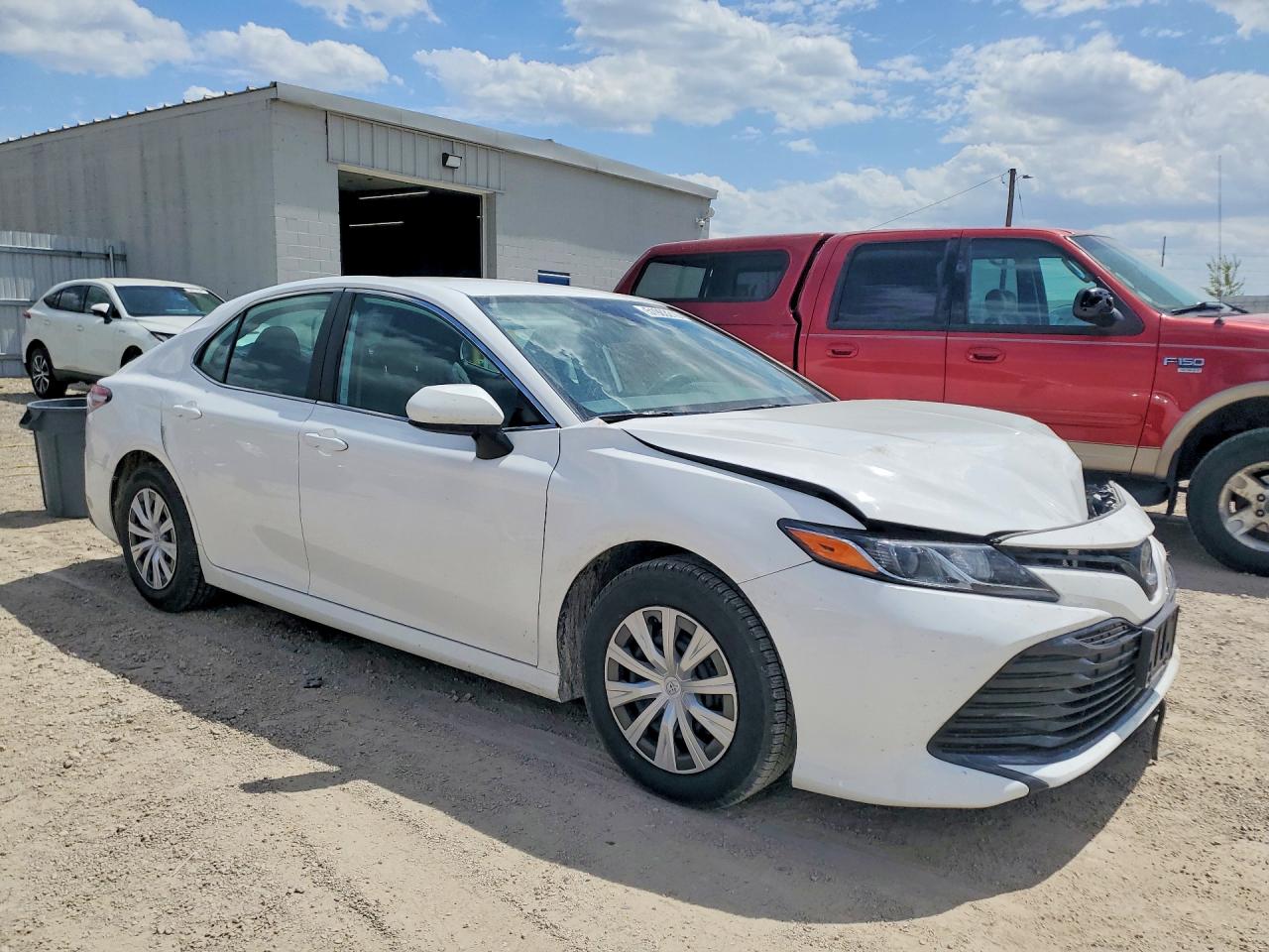 Toyota Camry L