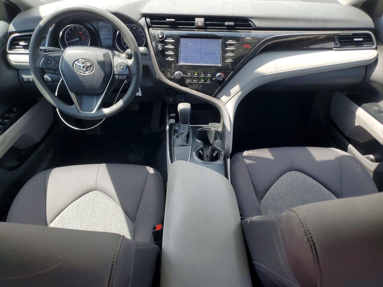 Toyota Camry L