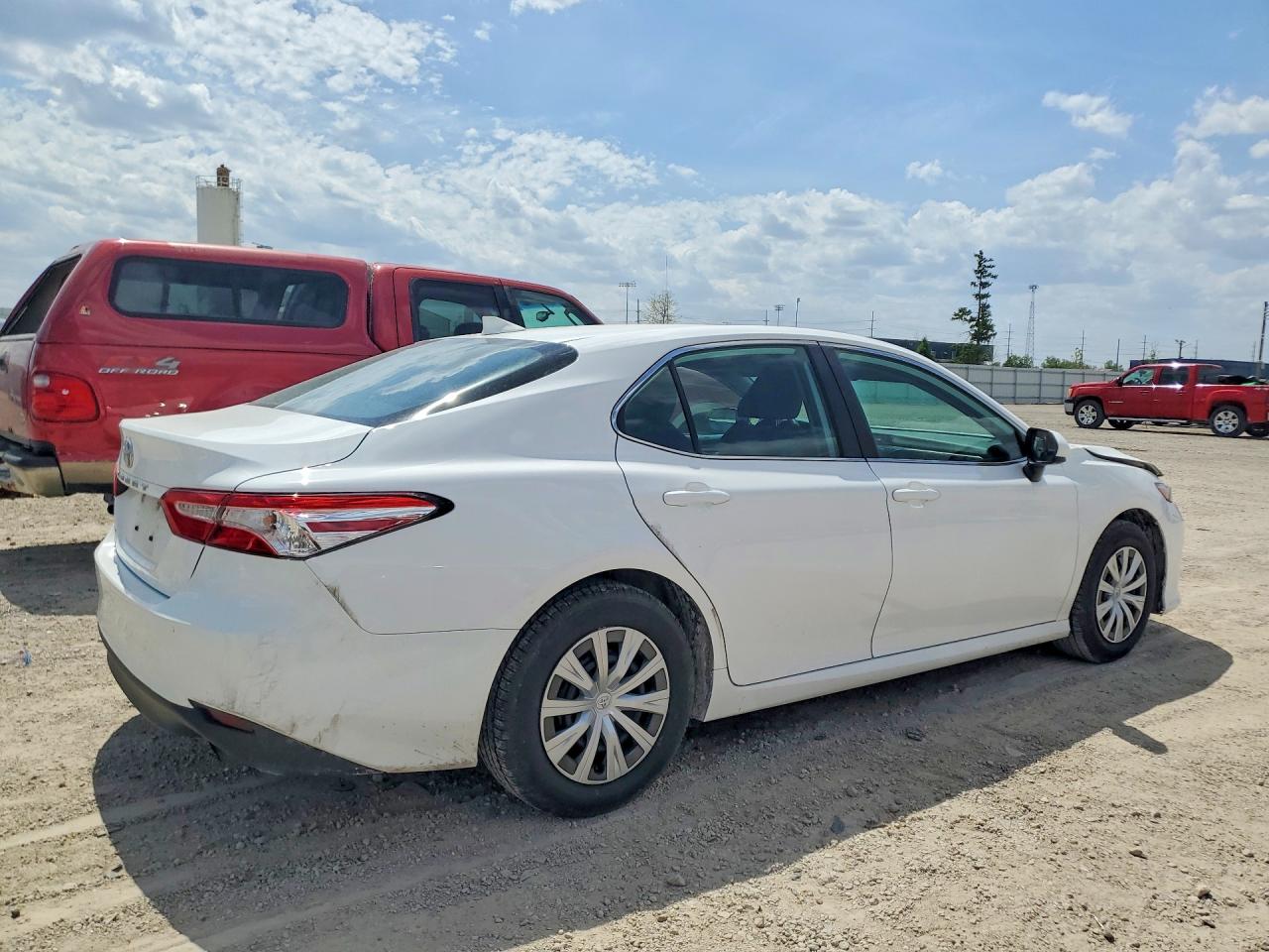 Toyota Camry L