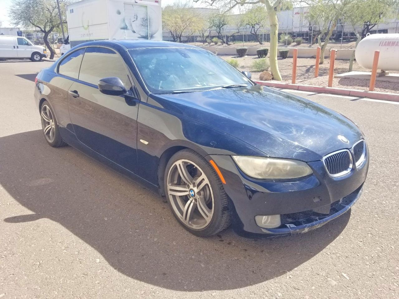 Salvage BMW 3 Series Image