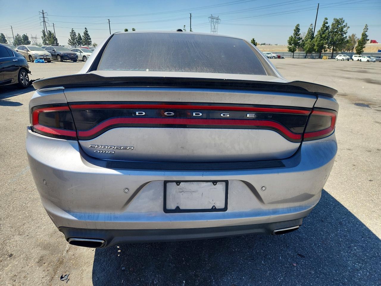 Dodge Charger Se