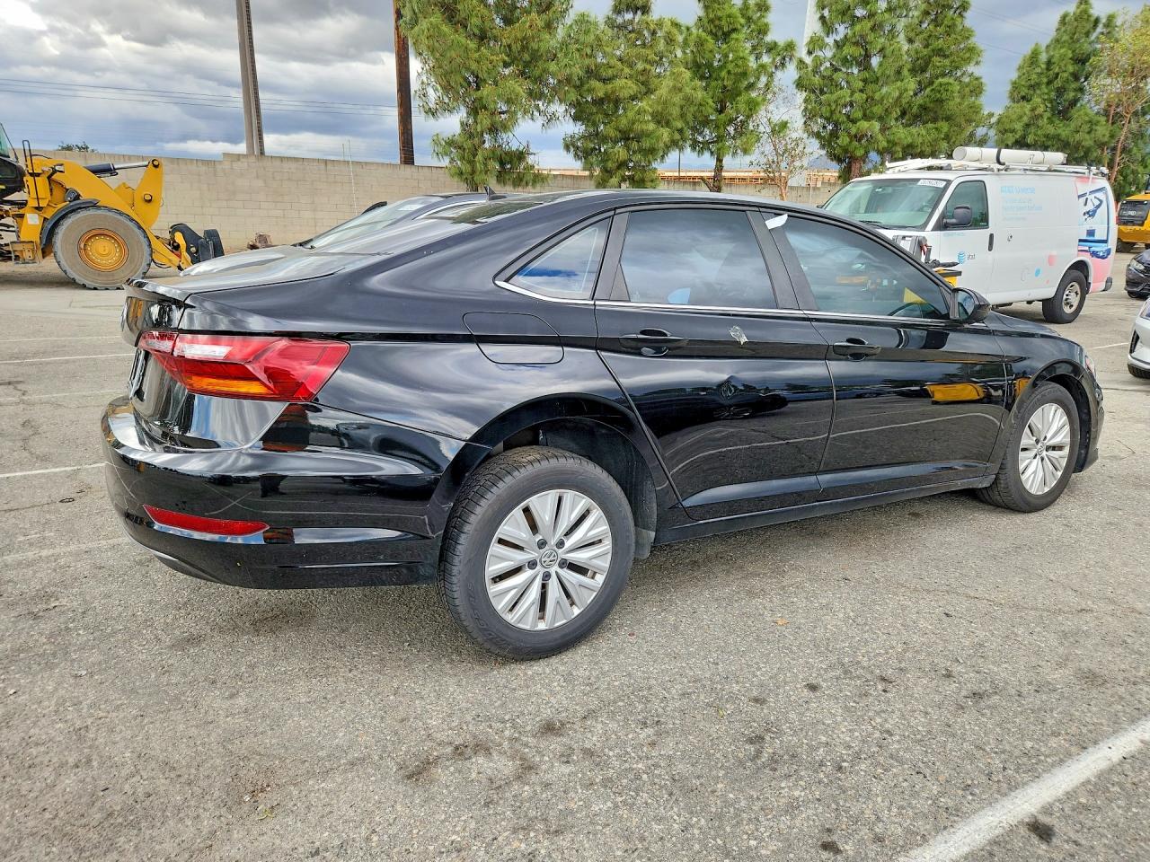 Volkswagen Jetta S