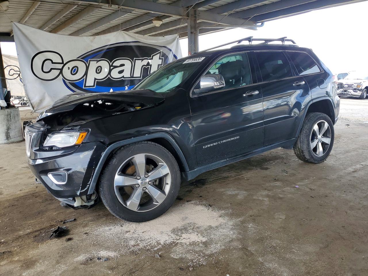 Salvage Jeep Cherokee Image