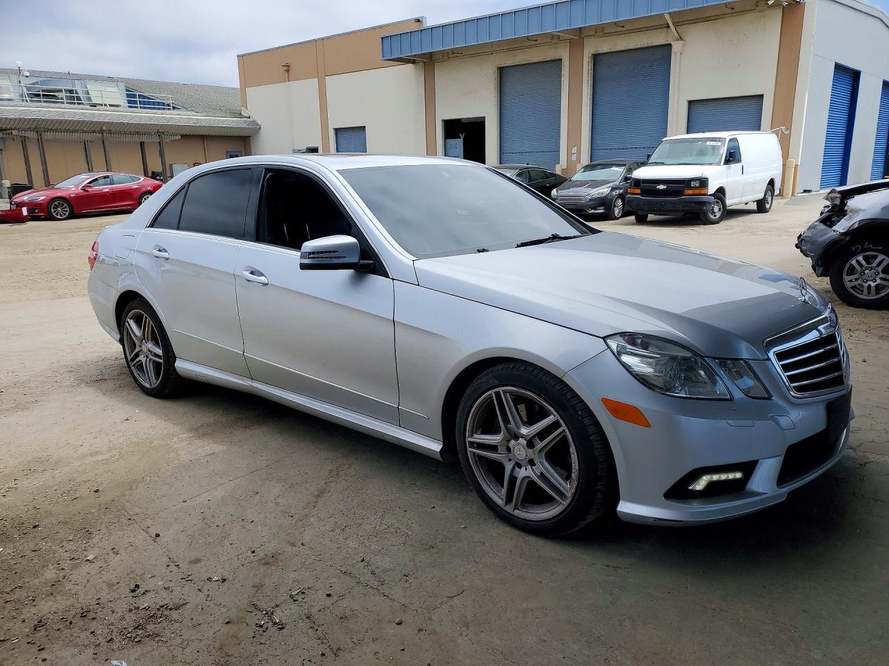 Mercedes-Benz E-Class 350