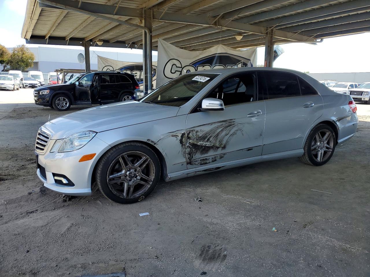 Salvage Mercedes-Benz E-Class Image