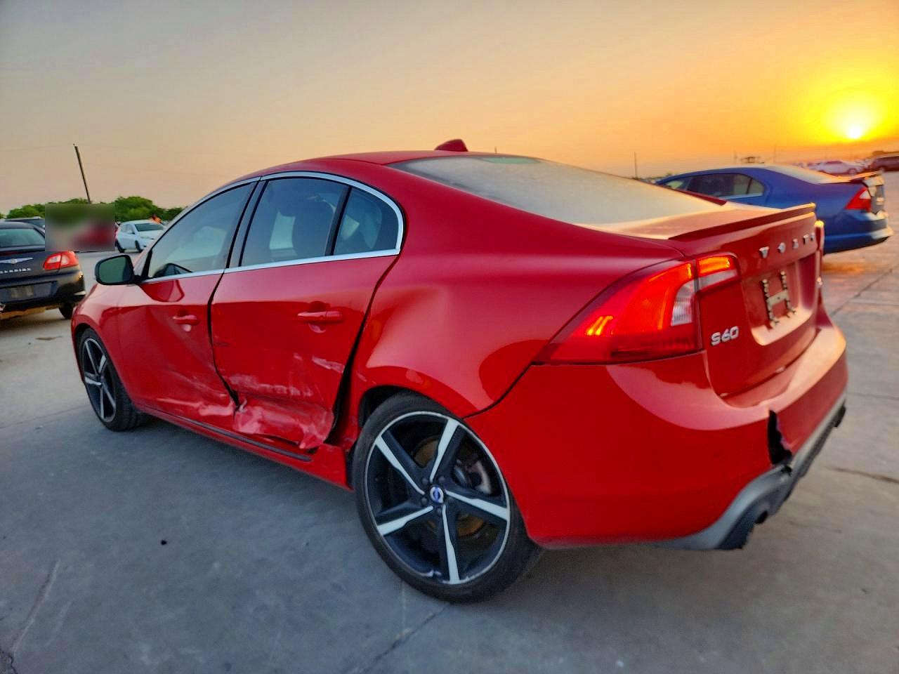 Volvo S60 R Design