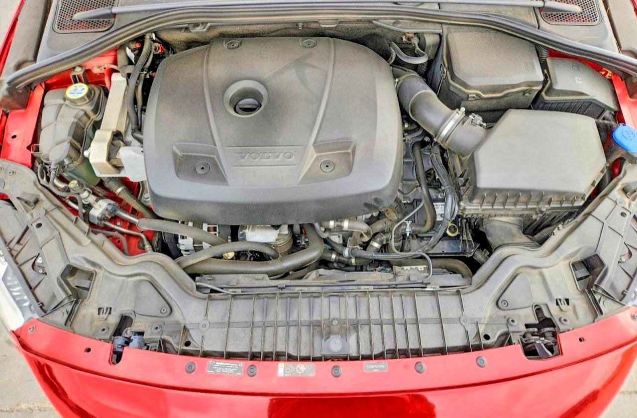 Volvo S60 R Design
