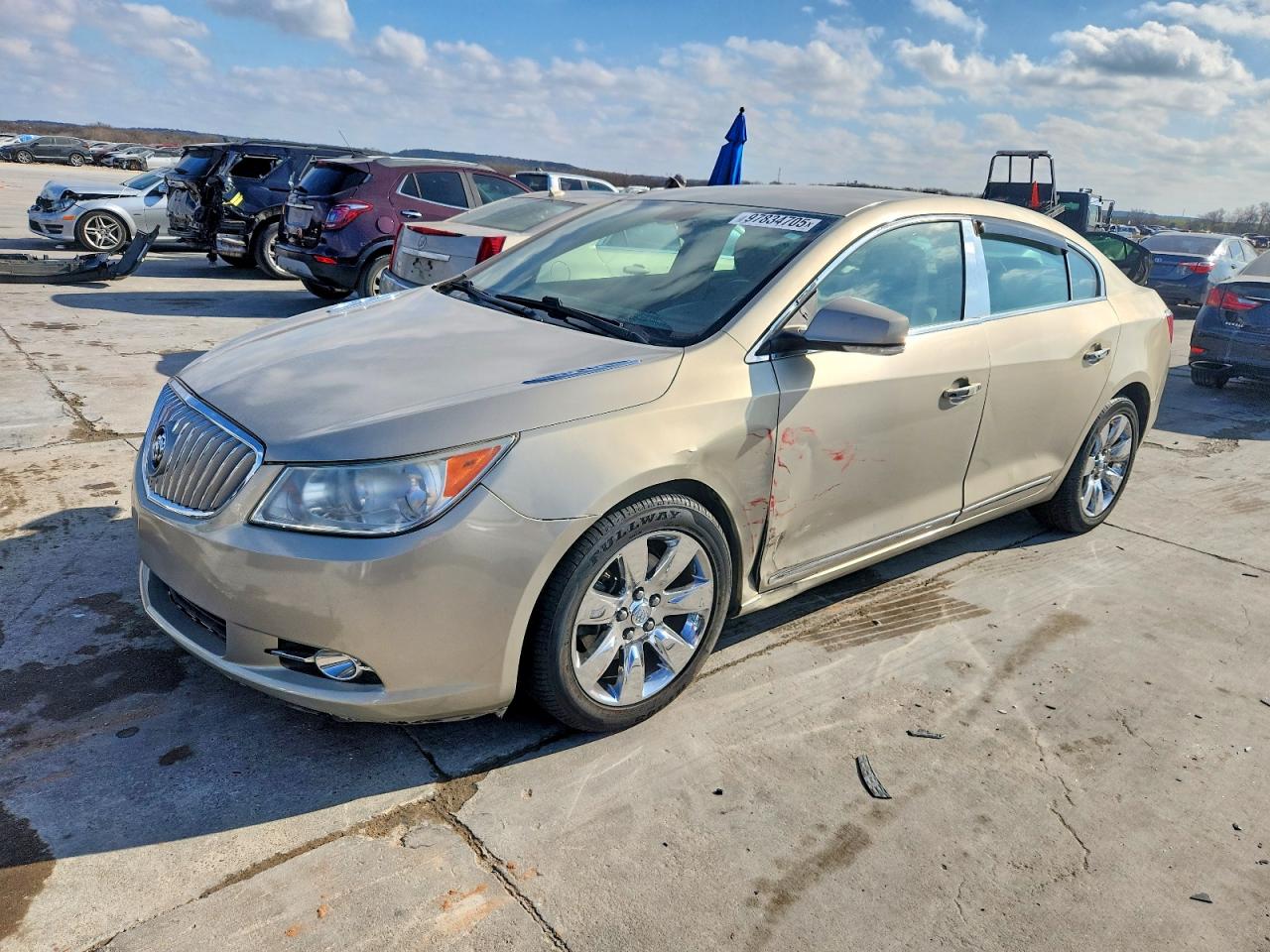 Salvage Buick LaCrosse Image