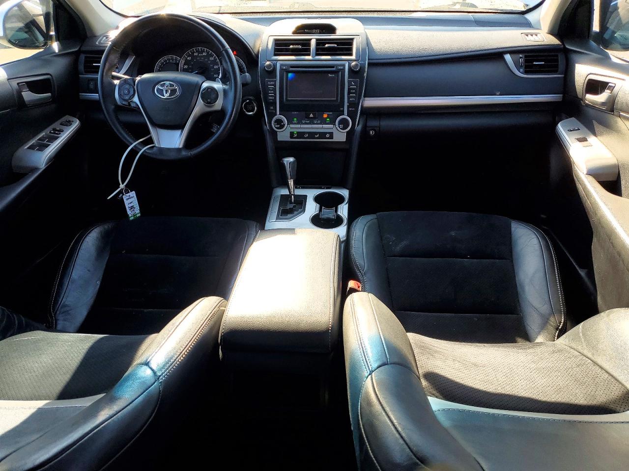 Toyota Camry Se V6