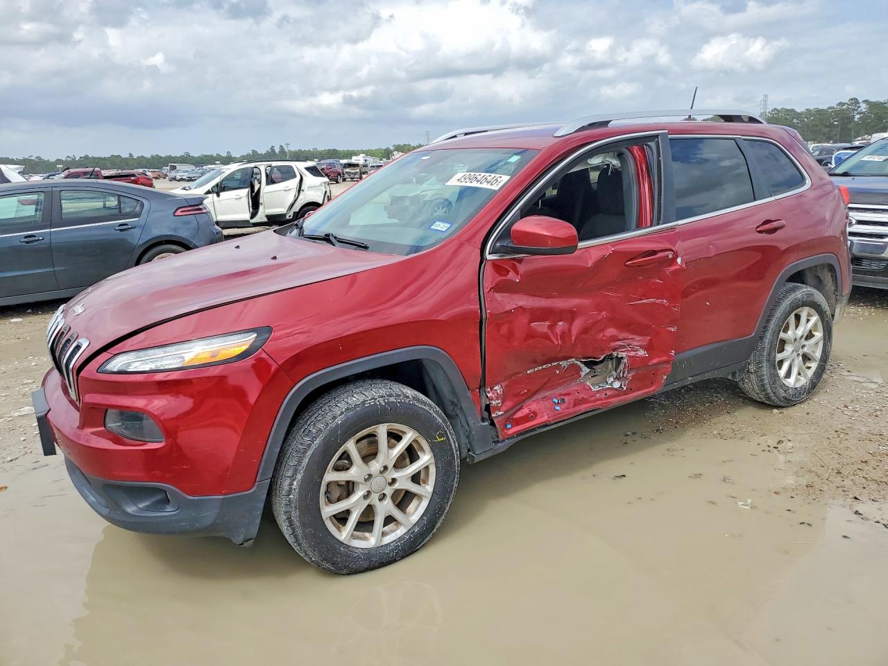 Salvage Jeep Grand Cherokee Image