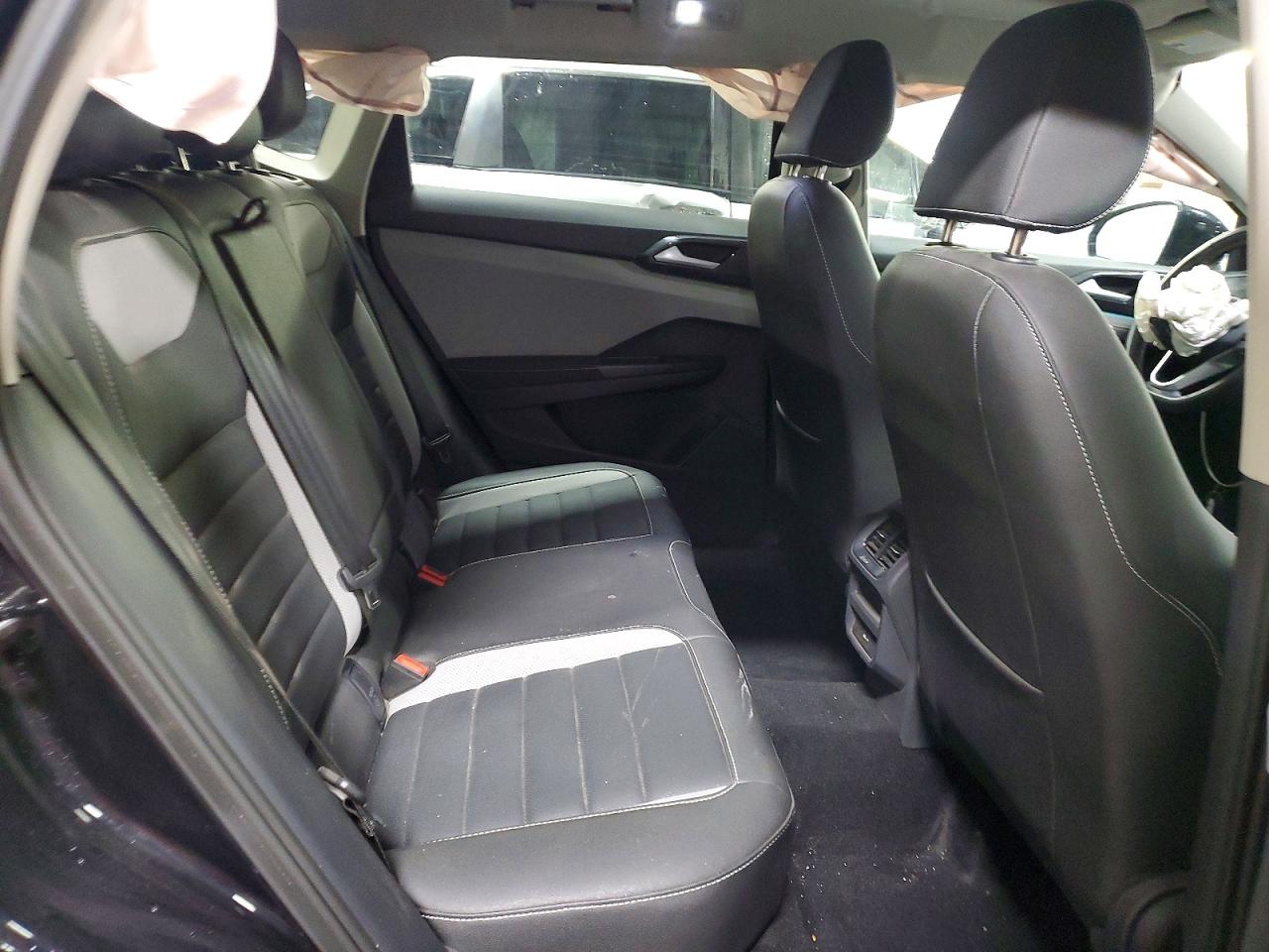 Volkswagen Taos Sel