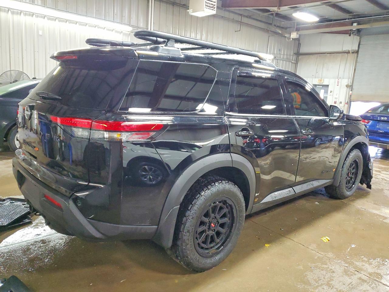 Nissan Pathfinder Rock Creek