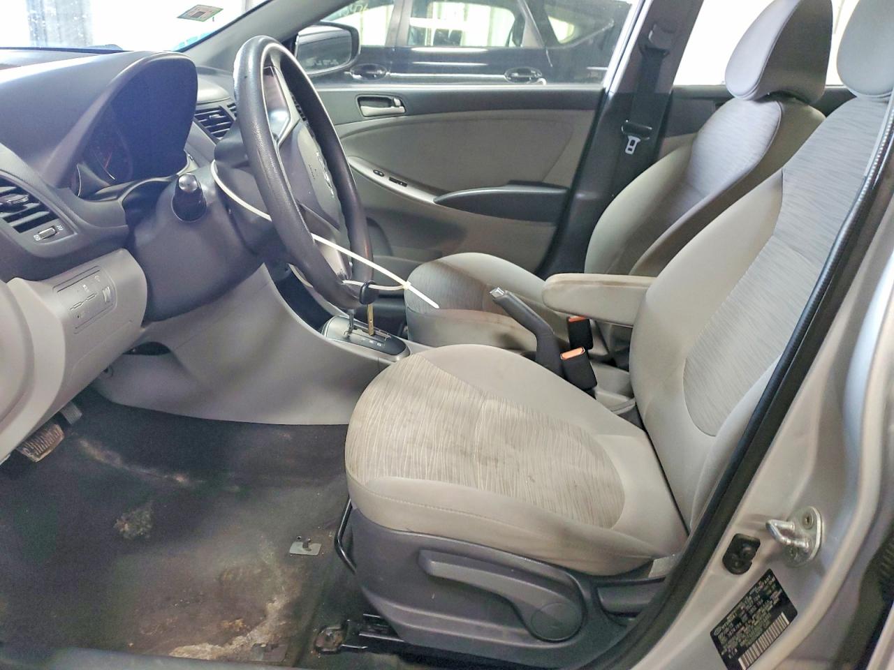 Hyundai ACCENT Se