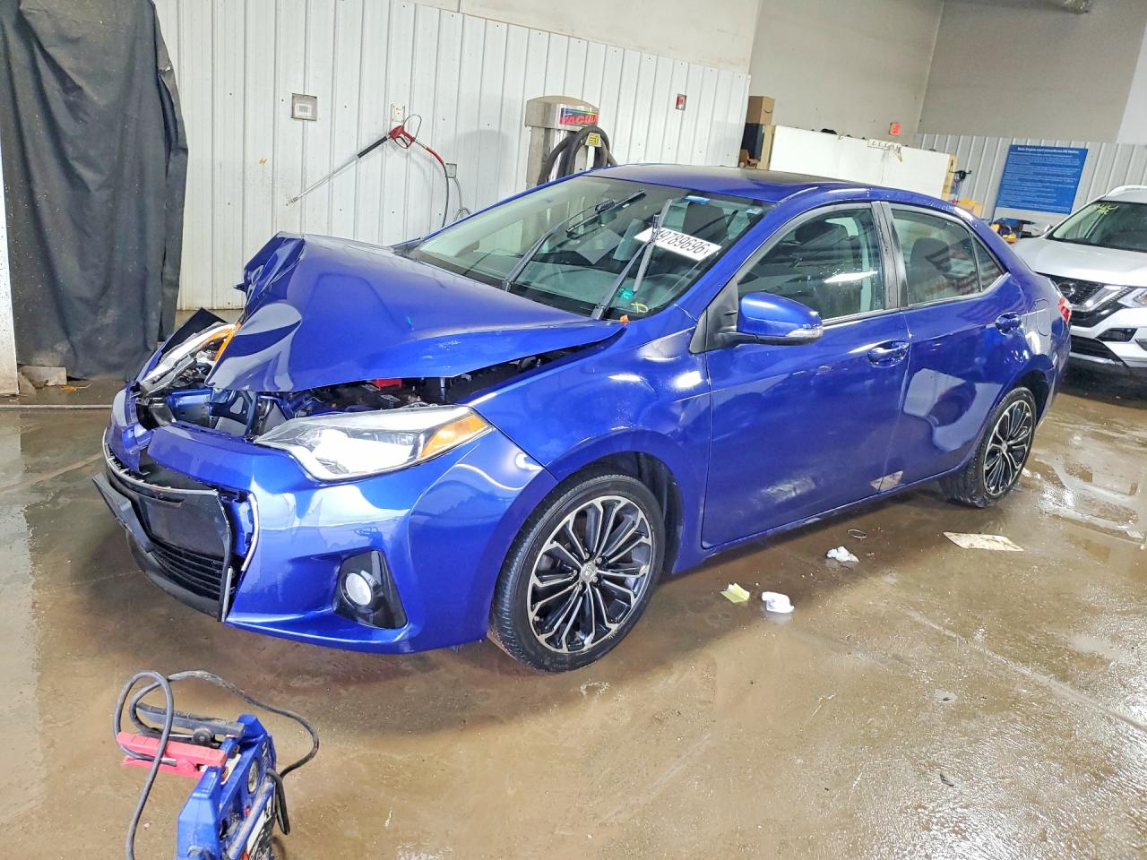 Salvage Toyota Corolla Image