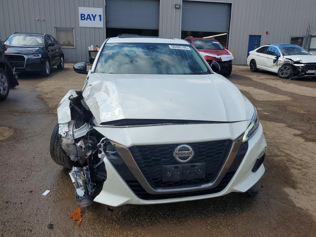 Nissan Altima Sr