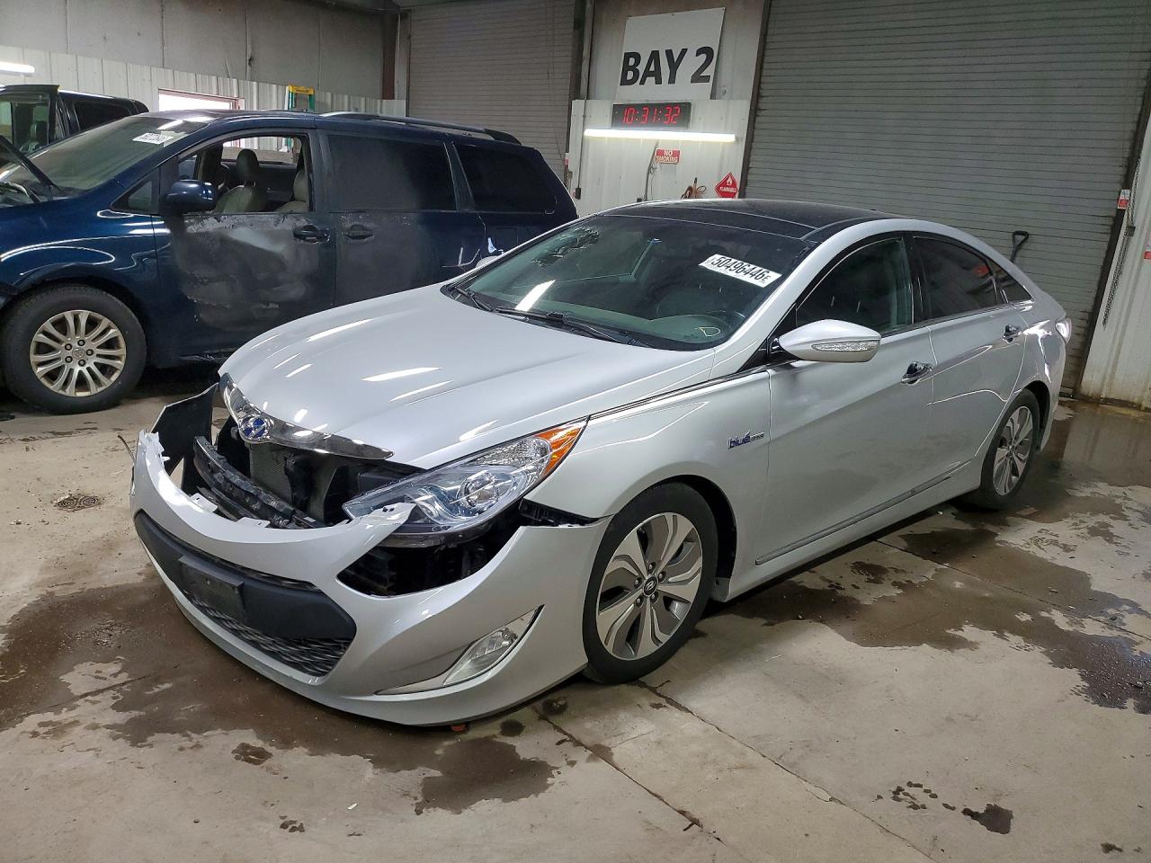 Salvage Hyundai SONATA Image