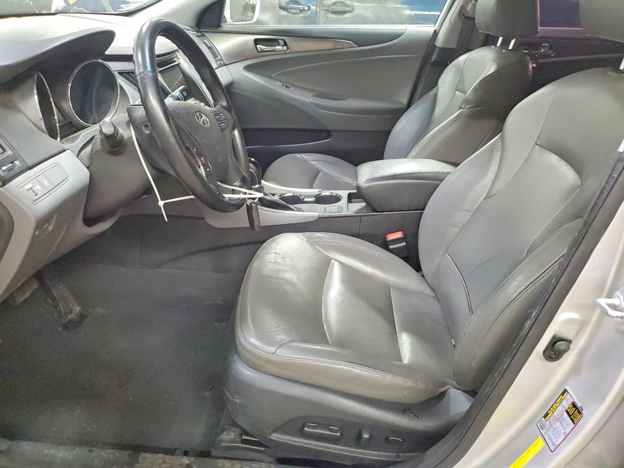 Hyundai SONATA Hybrid