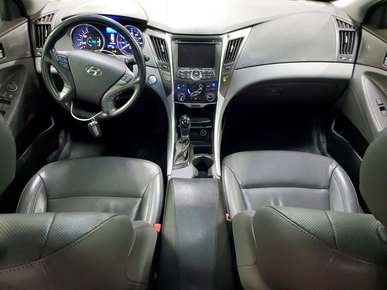 Hyundai SONATA Hybrid
