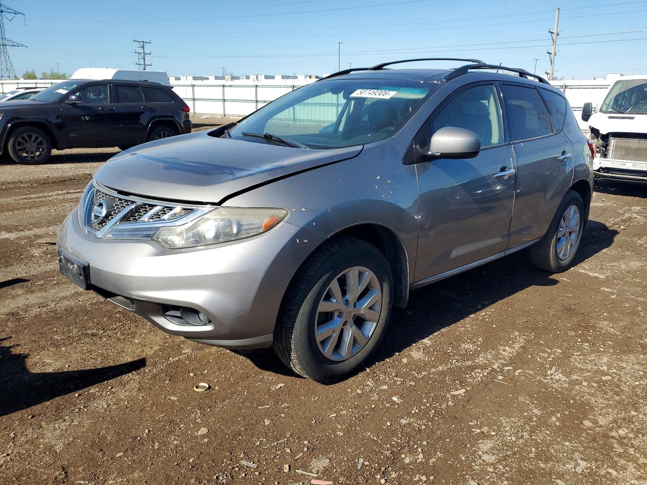 Salvage Nissan Murano Image