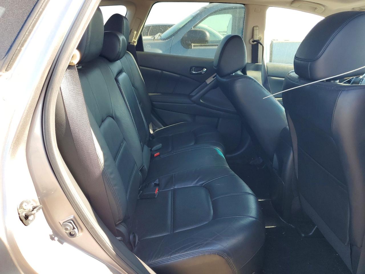 Nissan Murano S