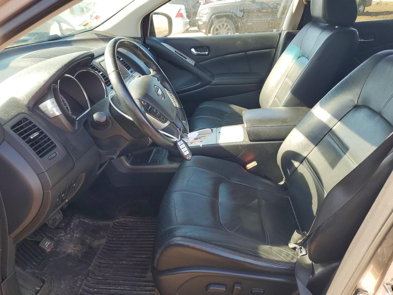 Nissan Murano S