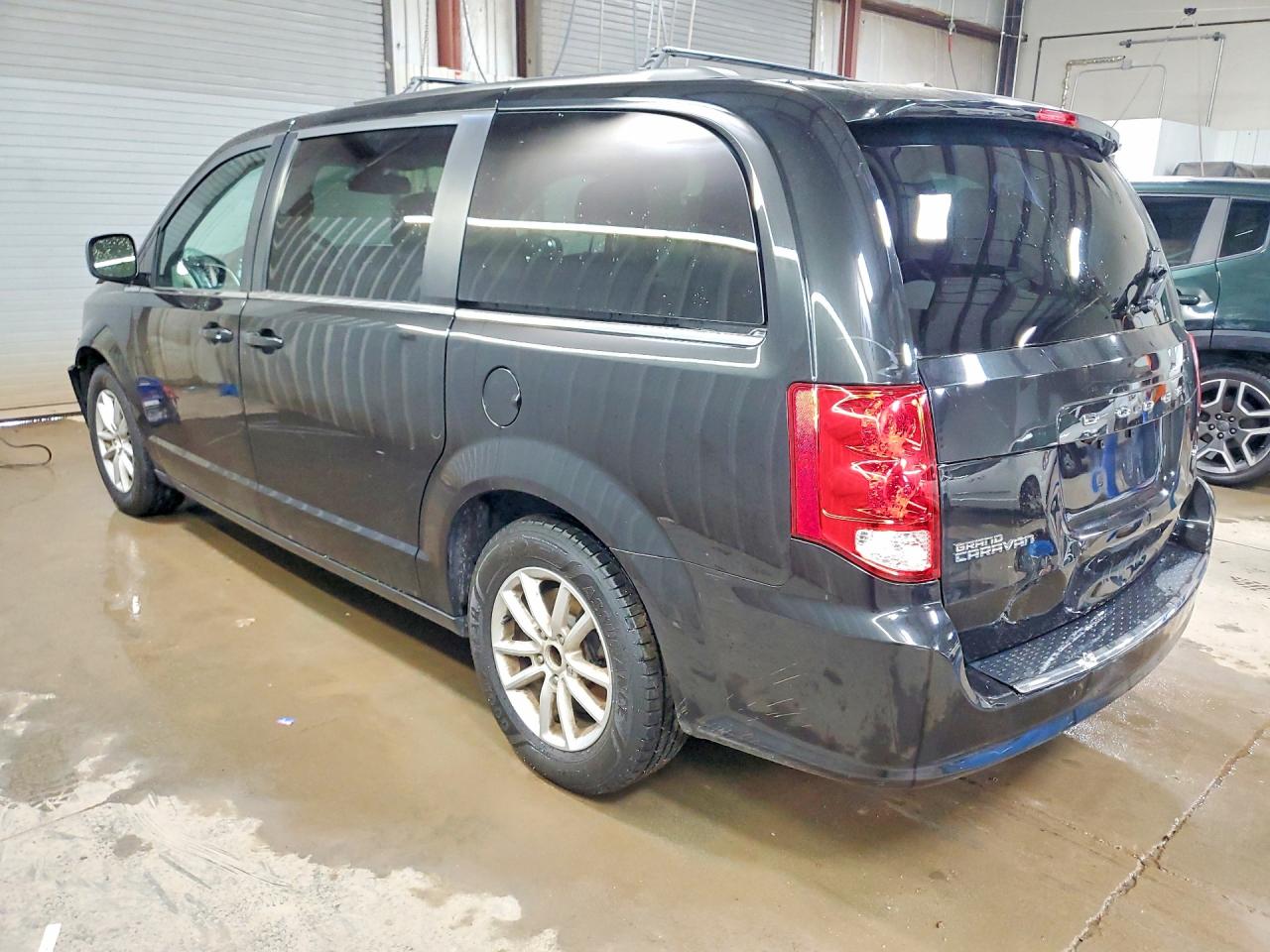 Dodge Caravan Sxt