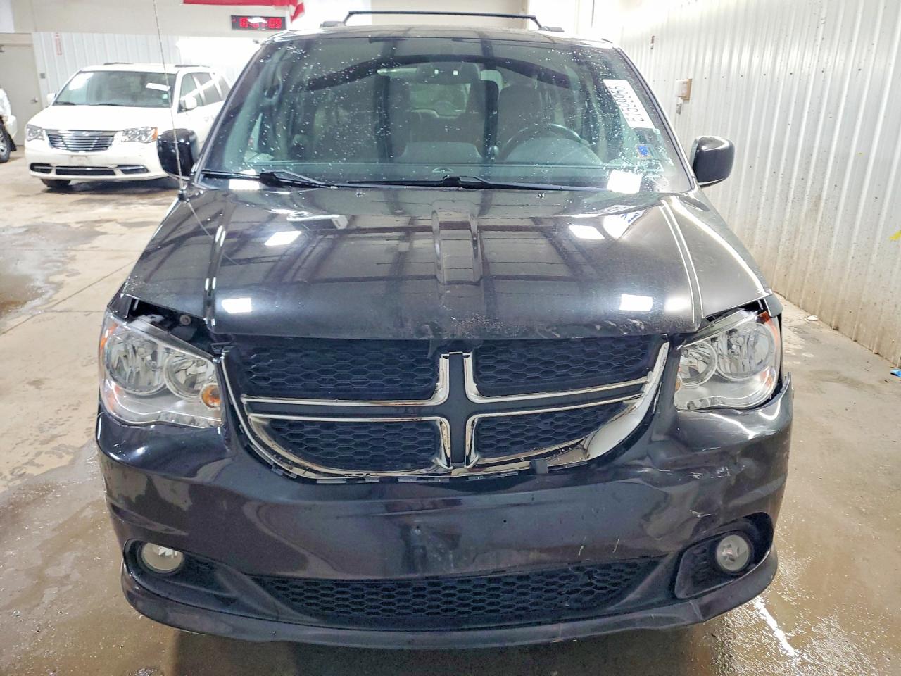 Dodge Caravan Sxt