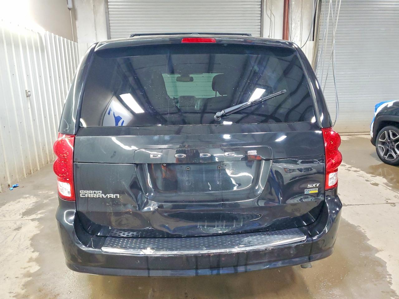 Dodge Caravan Sxt