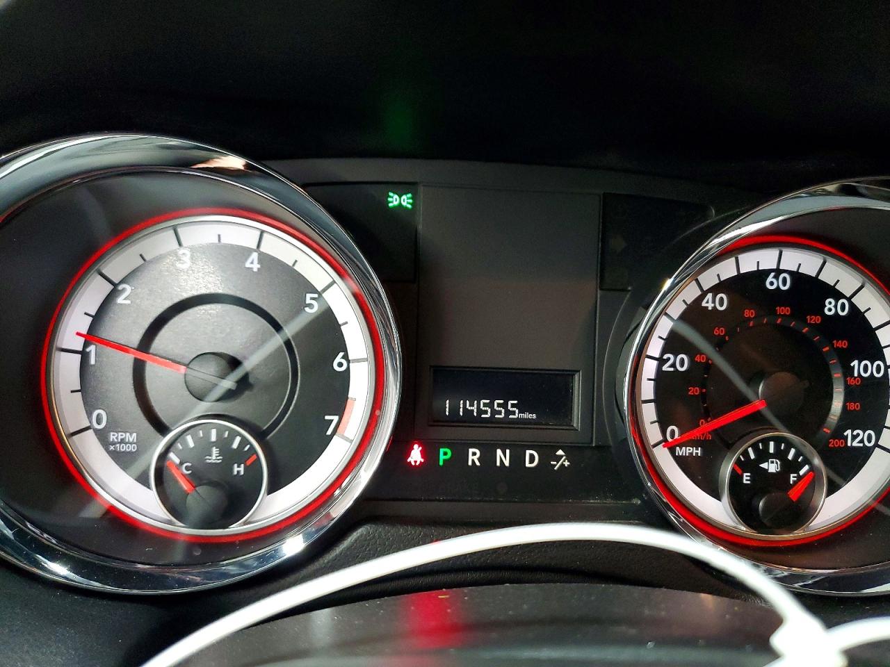 Dodge Caravan Sxt