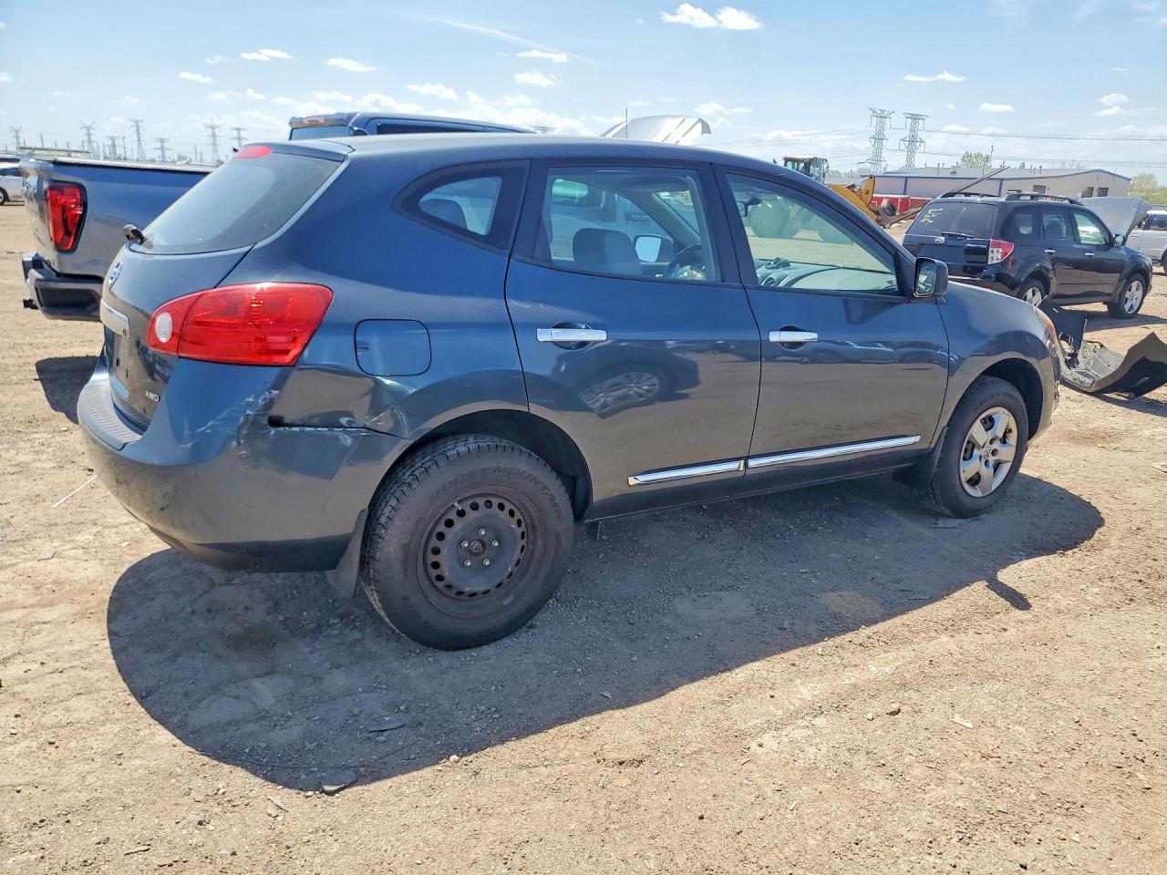 Nissan Rogue S