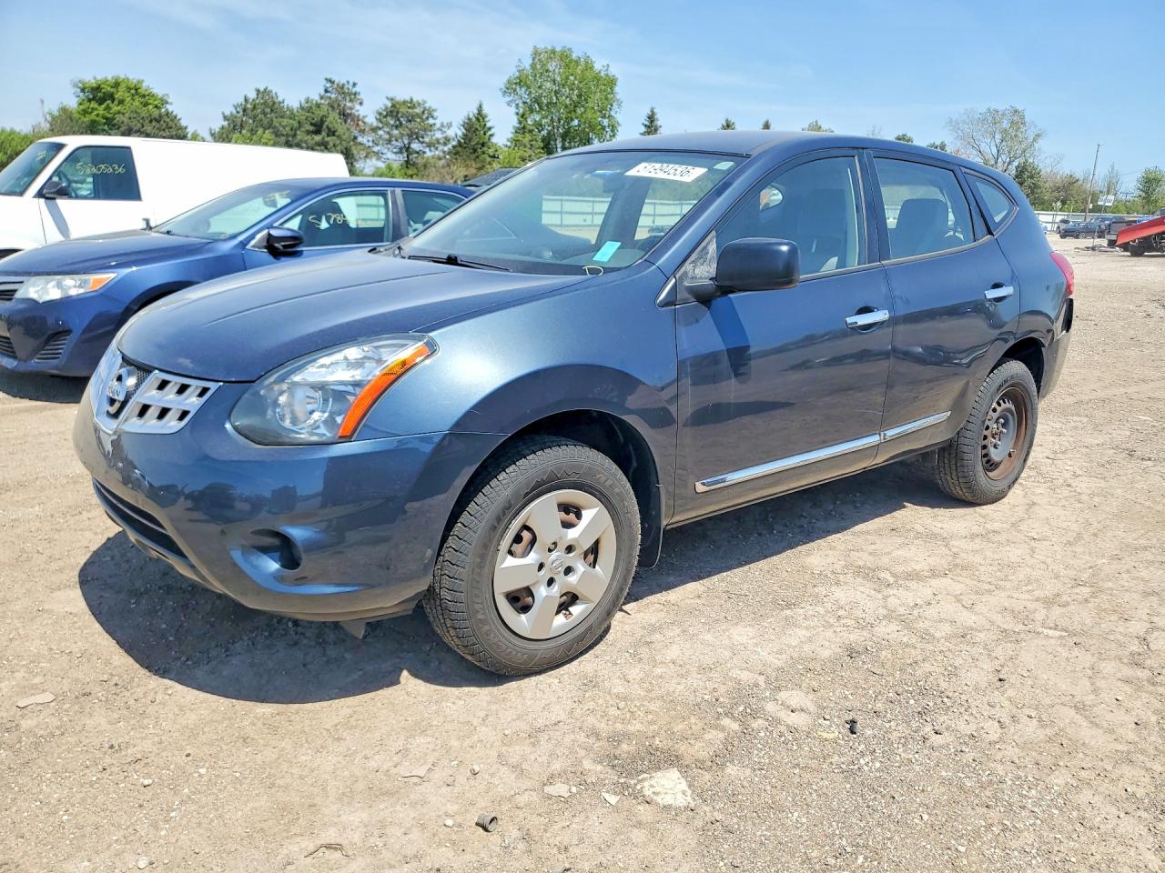 Salvage Nissan Rogue Image