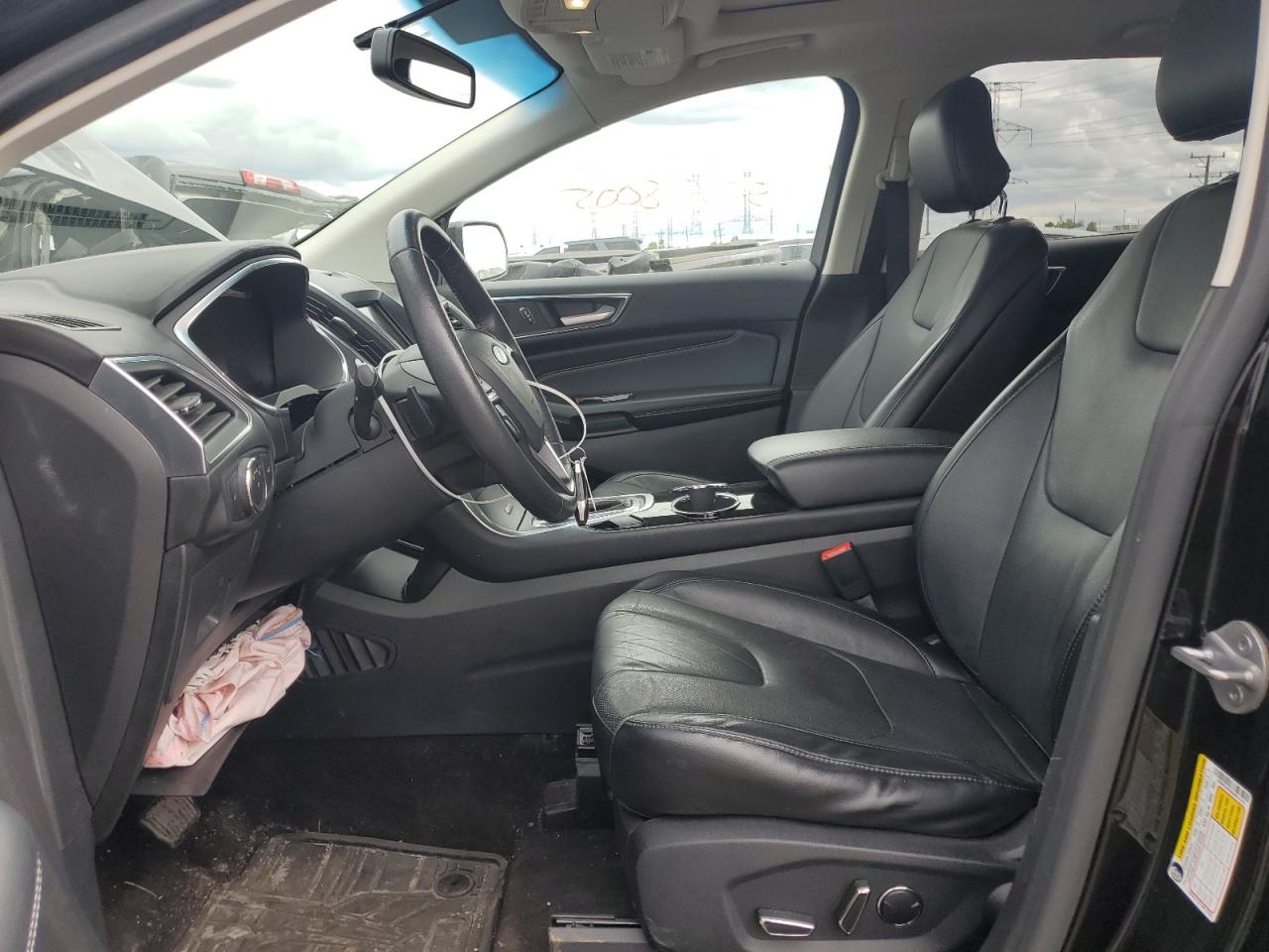 Ford Edge Titanium