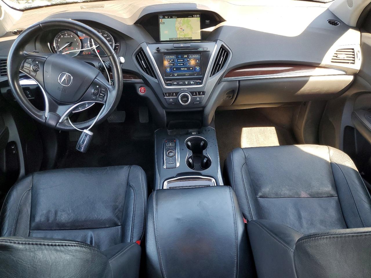 Acura MDX Advance