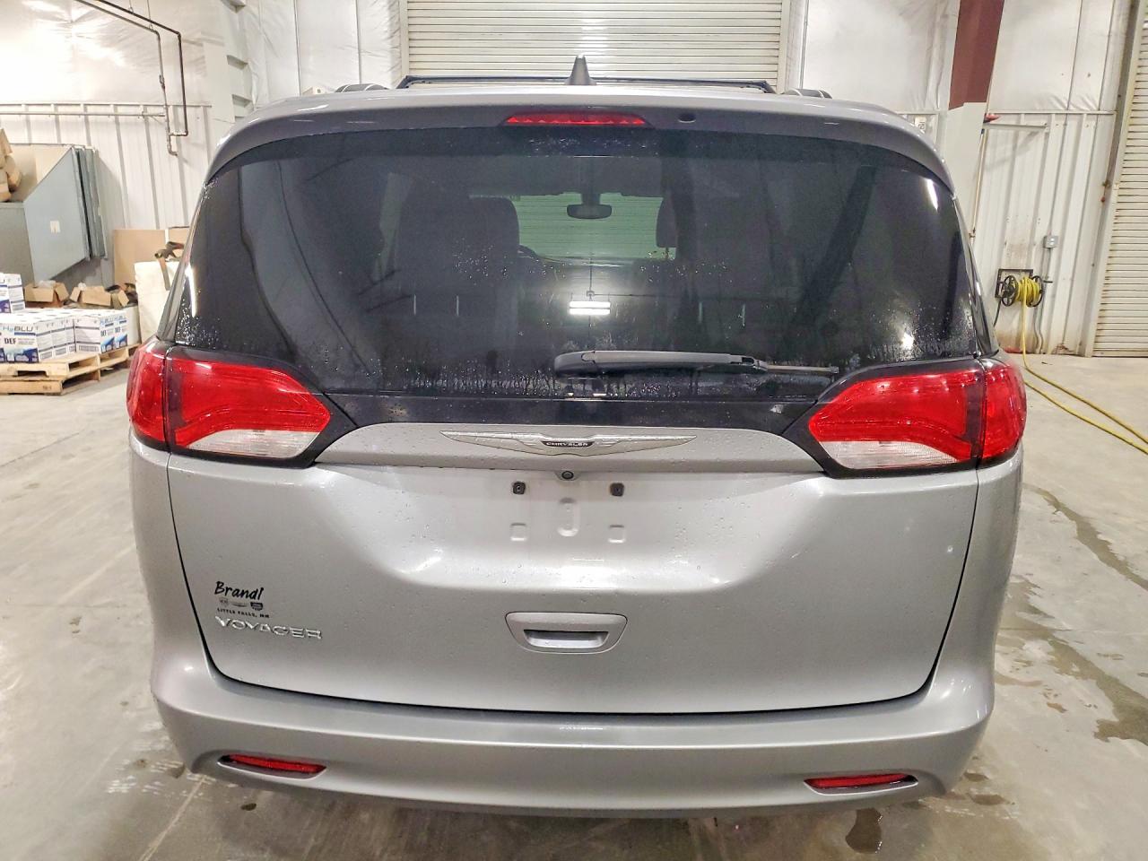 Chrysler Minivan Lxi